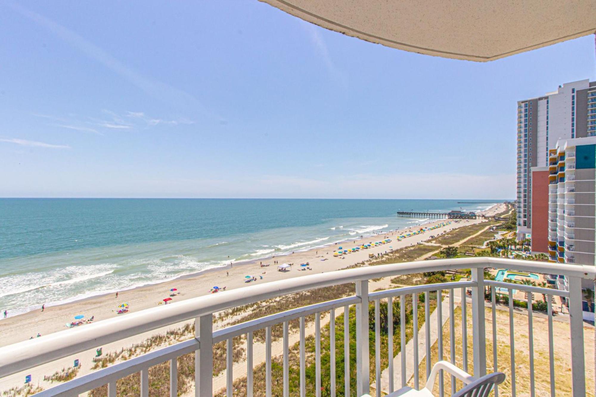 Beautifully Decorated Direct Oceanfront 1 Bedroom 1 Ba Atlantica 1003 Holiday home Myrtle Beach