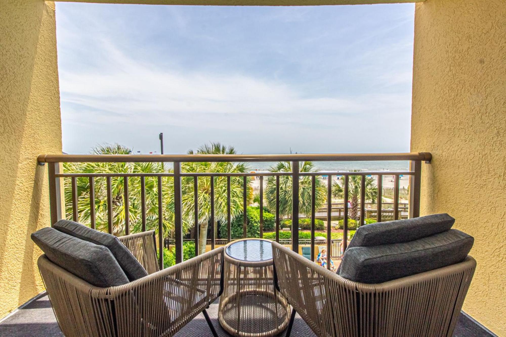 Oceanfront 1bedroom Sleeps 6 Holiday Pavilion Condominium Tower 311 * Myrtle Beach