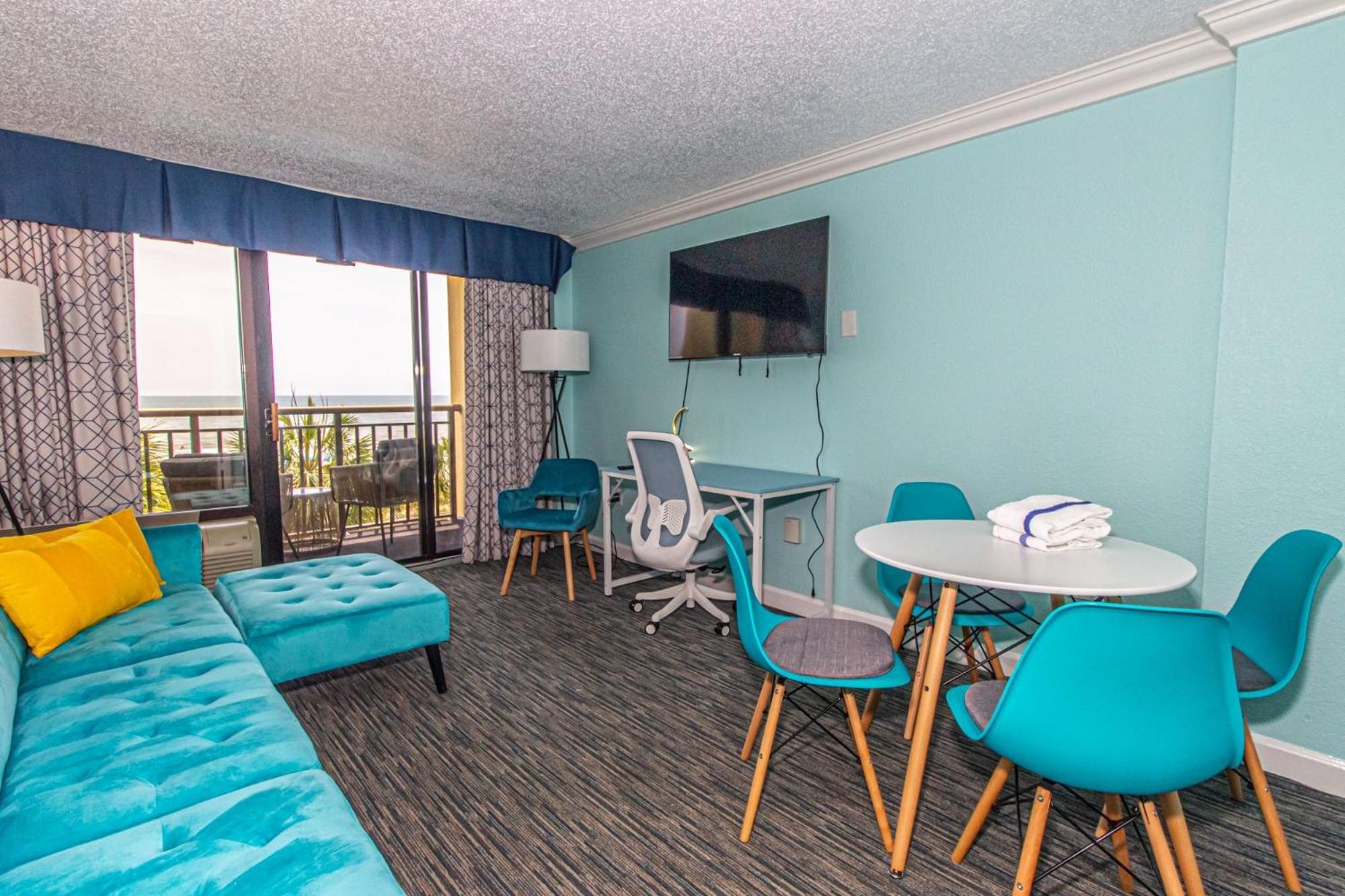 Oceanfront 1bedroom Sleeps 6 Holiday Pavilion Condominium Tower 311 Holiday home *