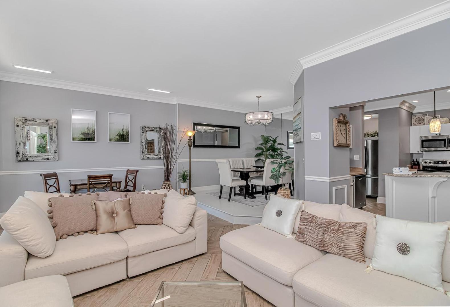 Penthouse Luxury Oceanfront 3 Bedrooms 3 Bathrooms Ocean Dunes Tower 1 Unit 4155 Holiday home