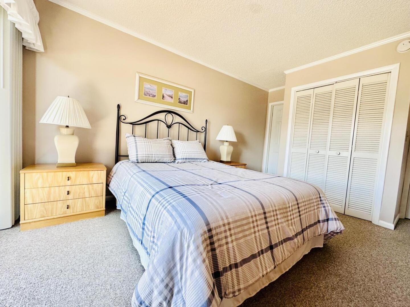 Apartment Tilghman And Racquet Club 242