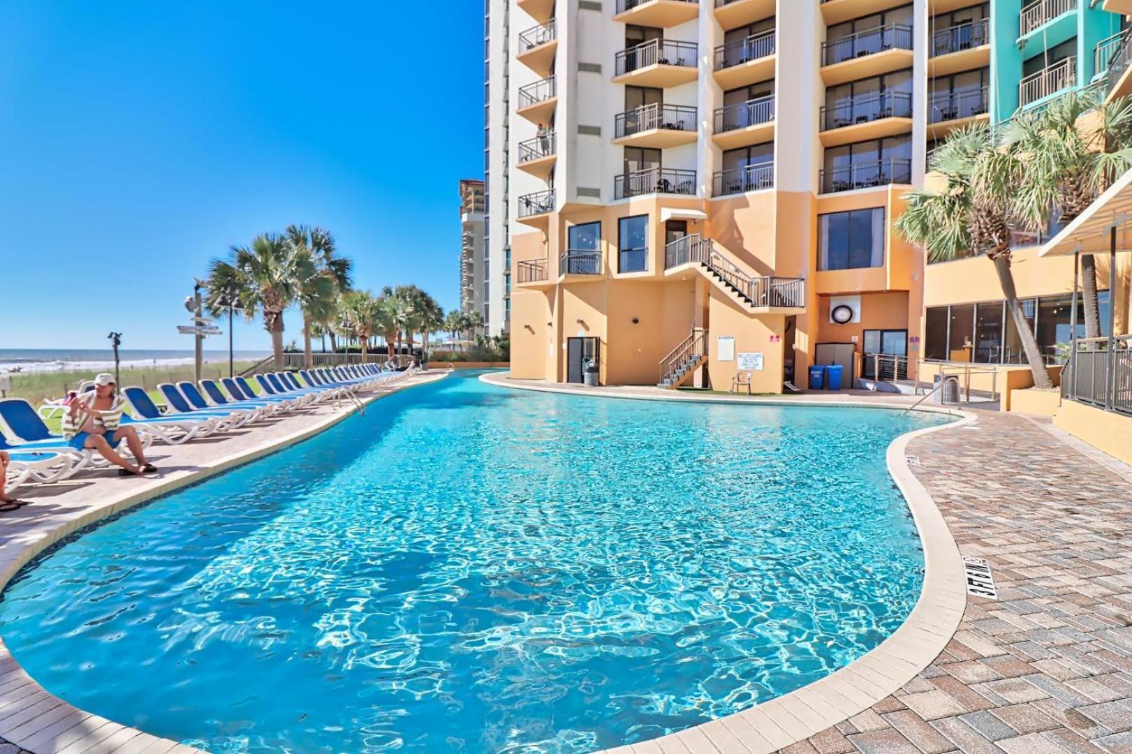 Enticing Ocean View Located On The Blvd, Wifi Included, Monthly Winter Ren