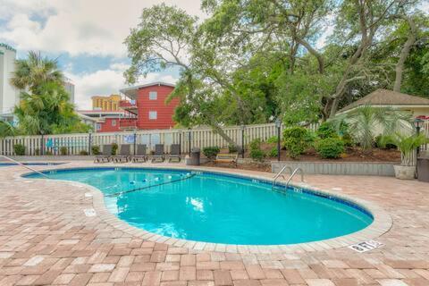Elegant Coastal Getaway Spacious 3br Chelsea House Apartment *