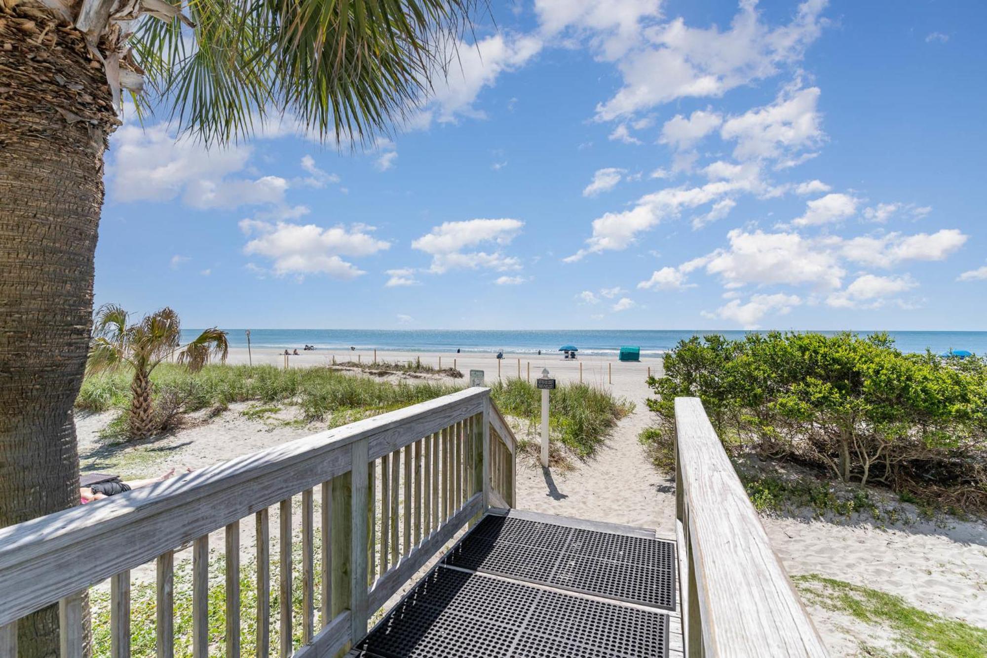 Compass Cove Resort, Unit 921, 3 Bedroom, 2 Bath, Direct Oceanfront Aparthotel *