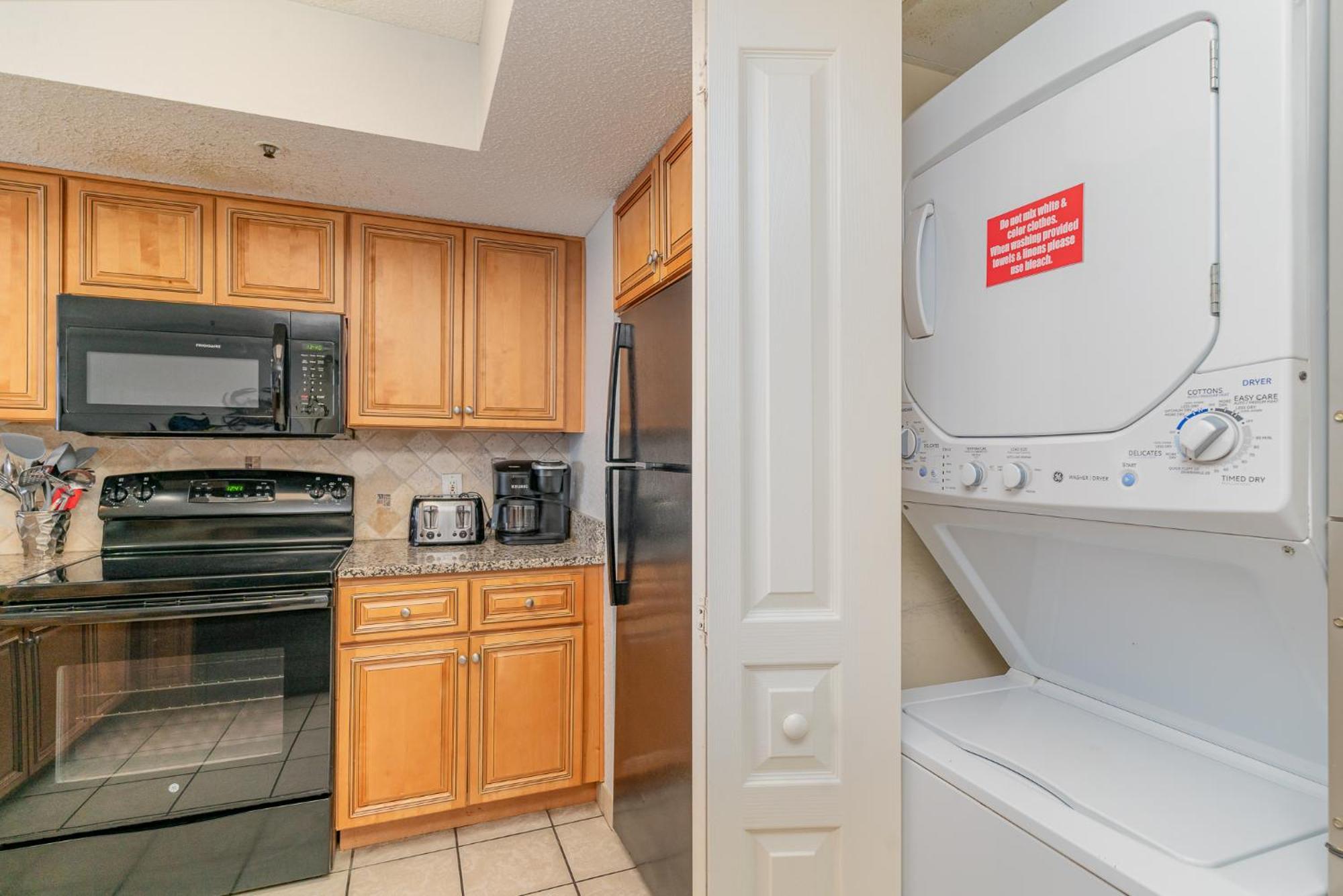 Aparthotel Compass Cove Resort, Unit 921, 3 Bedroom, 2 Bath, Direct Oceanfront Myrtle Beach