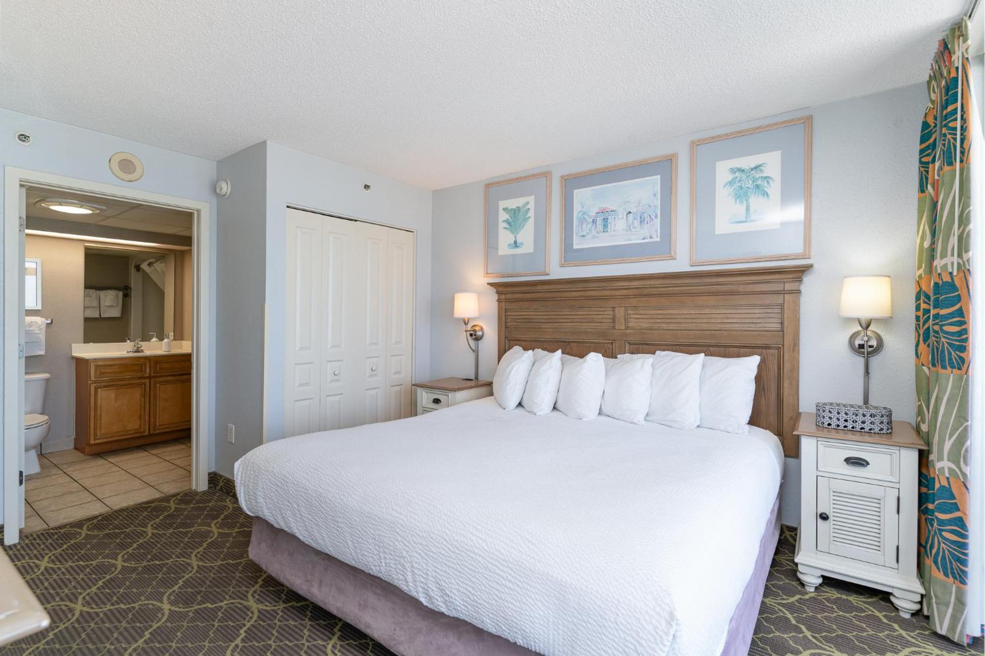 Compass Cove Resort, Unit 921, 3 Bedroom, 2 Bath, Direct Oceanfront *