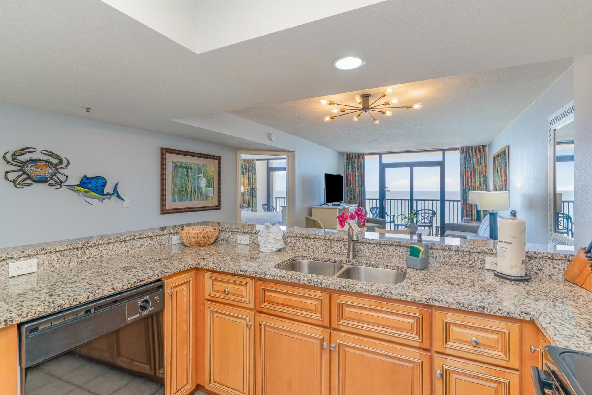 Aparthotel Compass Cove Resort, Unit 921, 3 Bedroom, 2 Bath, Direct Oceanfront Myrtle Beach