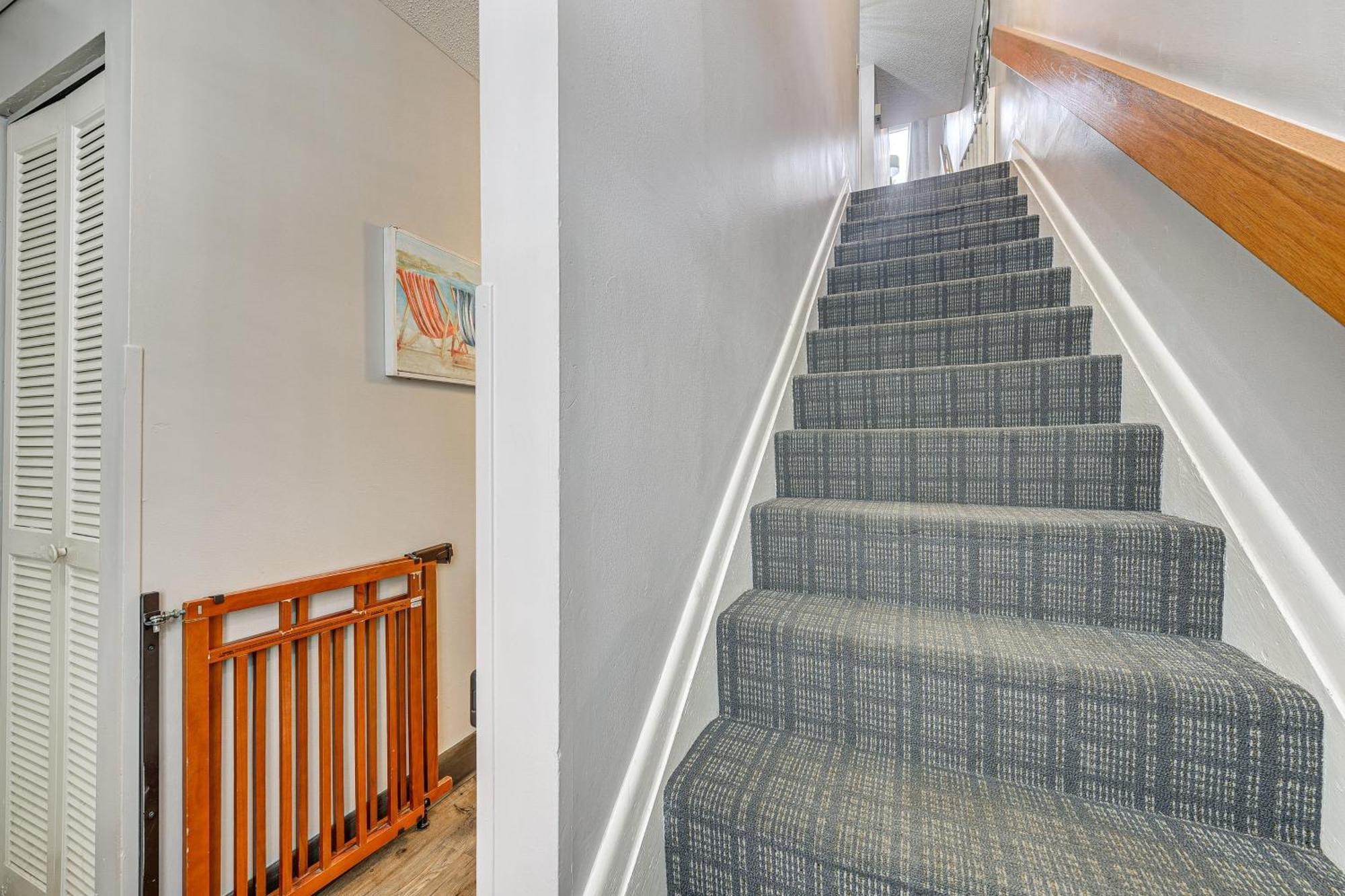 Holiday home Myrtle Townhome Steps To Ocean Waves!