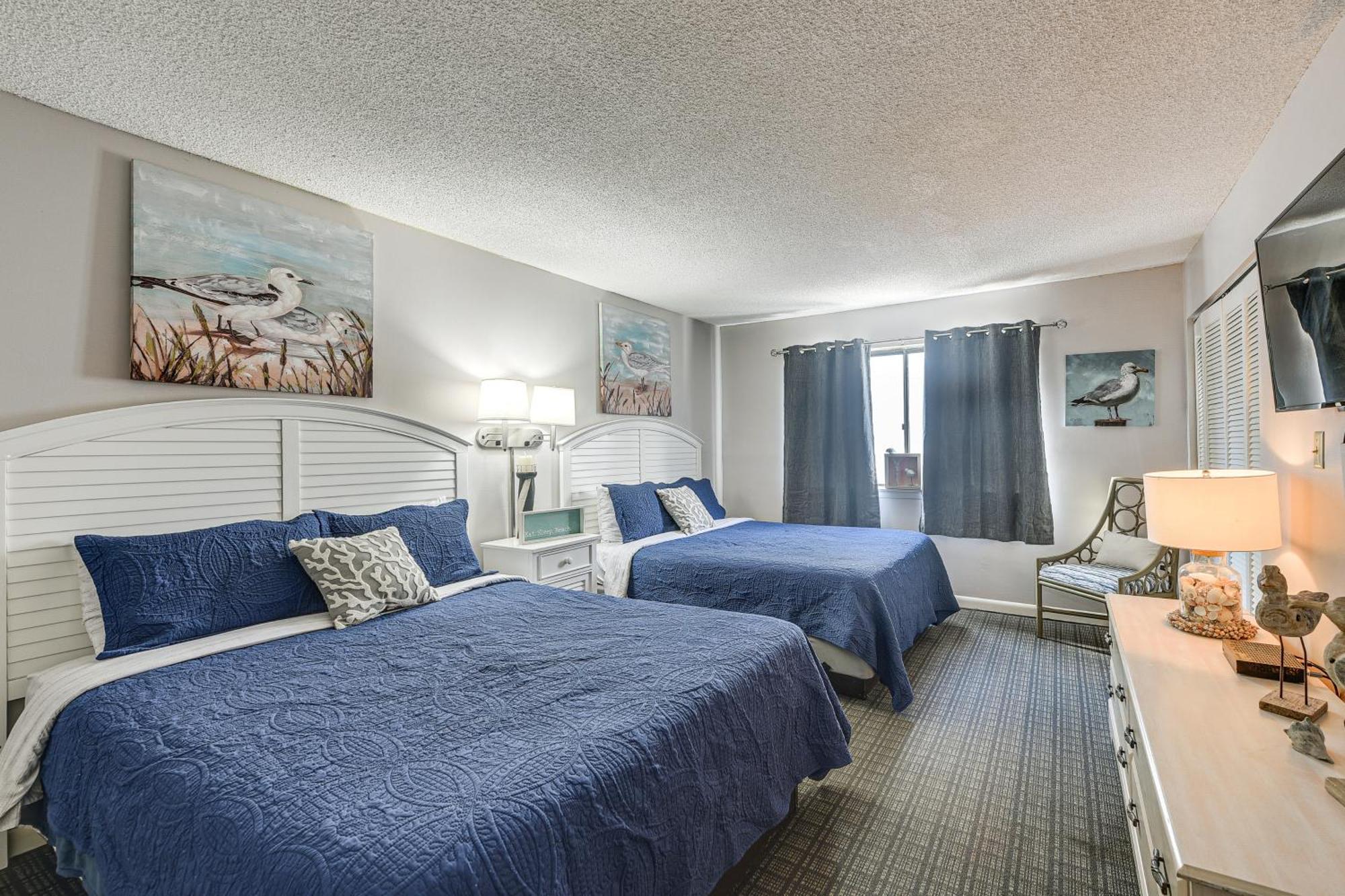 Myrtle Townhome Steps To Ocean Waves! Holiday home Myrtle Beach
