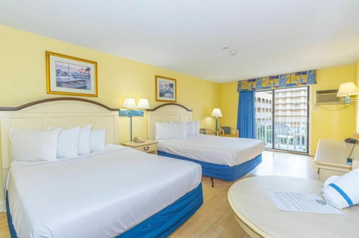 Ocean View Double Queen Suite! Sea Mist 50401 - Perfect For 2-4 Guests! Holiday home