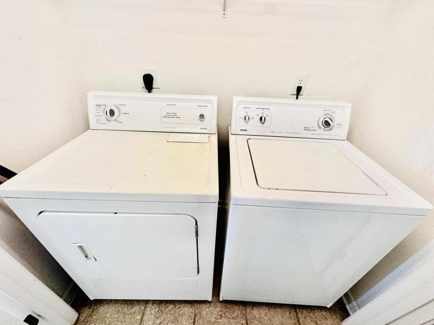 Crescent Shores N 1204 Apartment