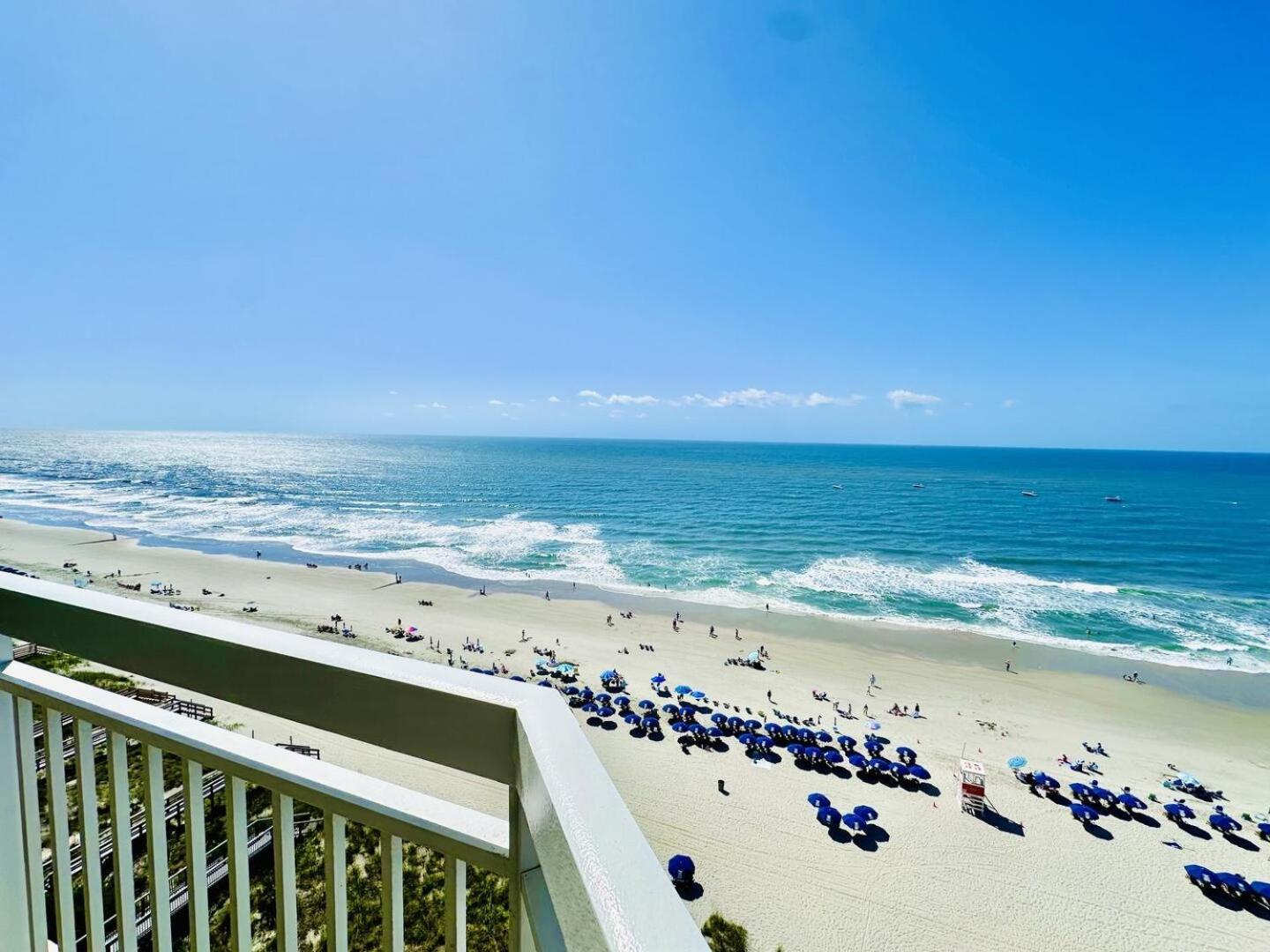 Crescent Shores N 1204 Apartment *