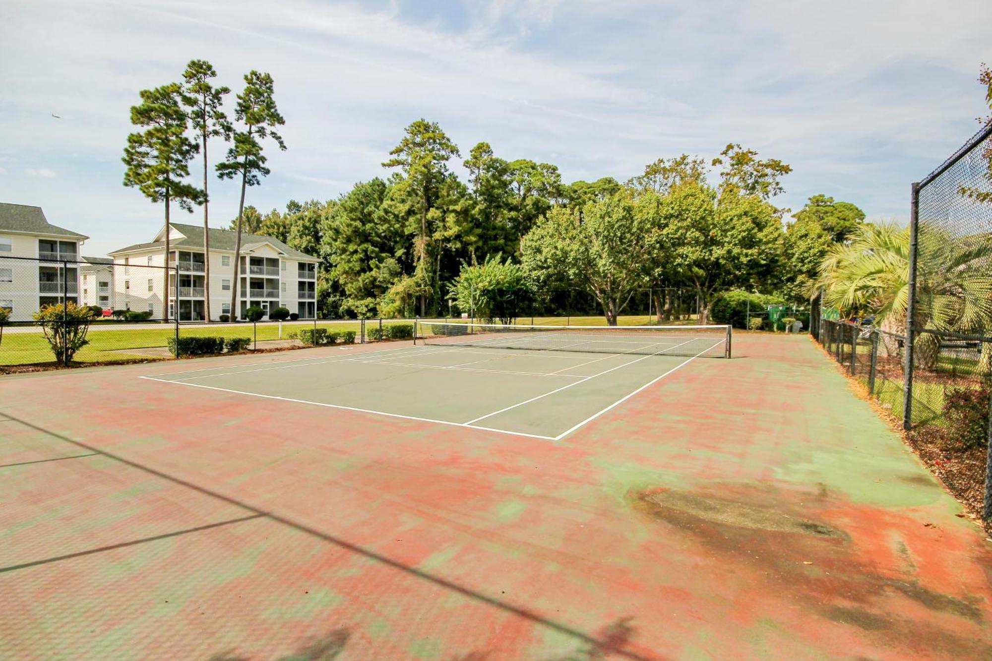 Apartment Golf Course Getaway