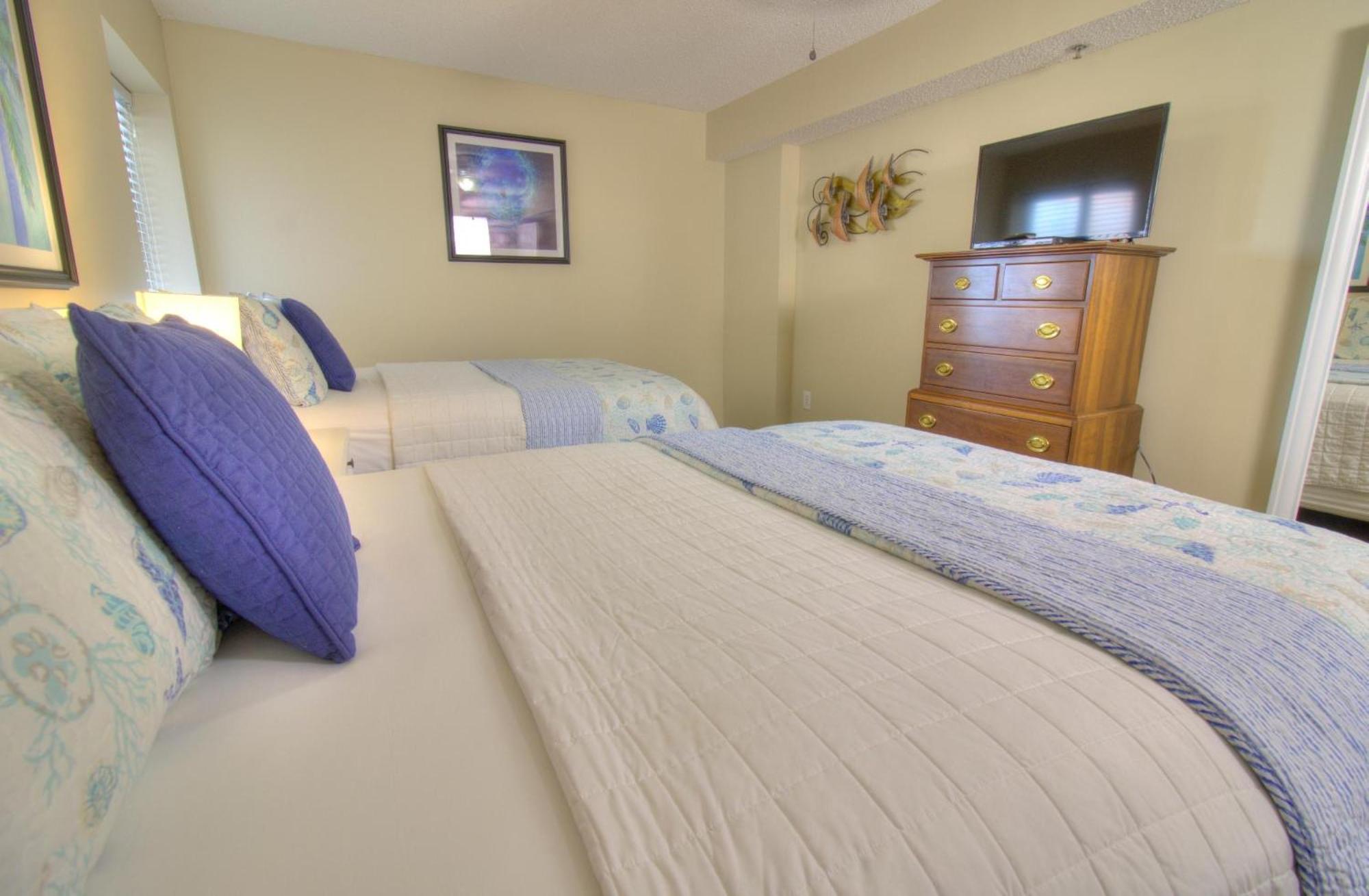 Crescent Shores South - 510 *