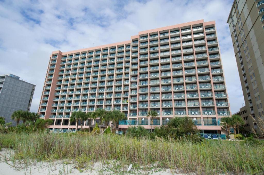 Castle By Patton Hospitality 2*