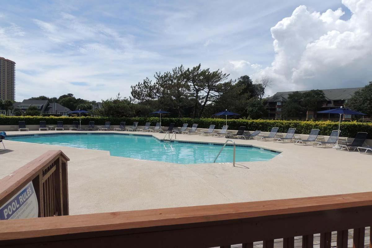 Holiday home Walk To The Beach Cozy 2br Outdoor Pool! Myrtle Beach