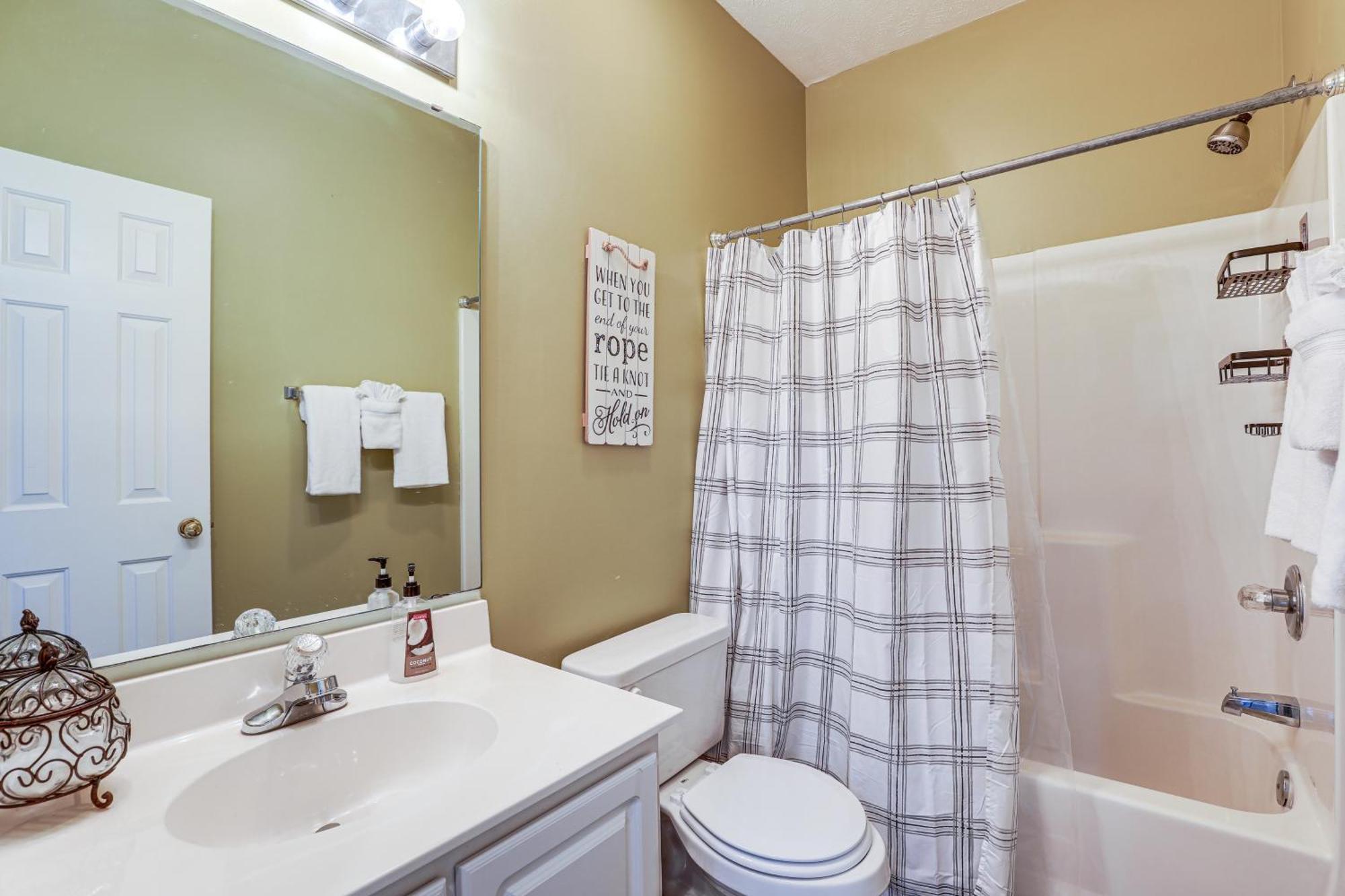 Apartment Bright Myrtle With Amenities! *