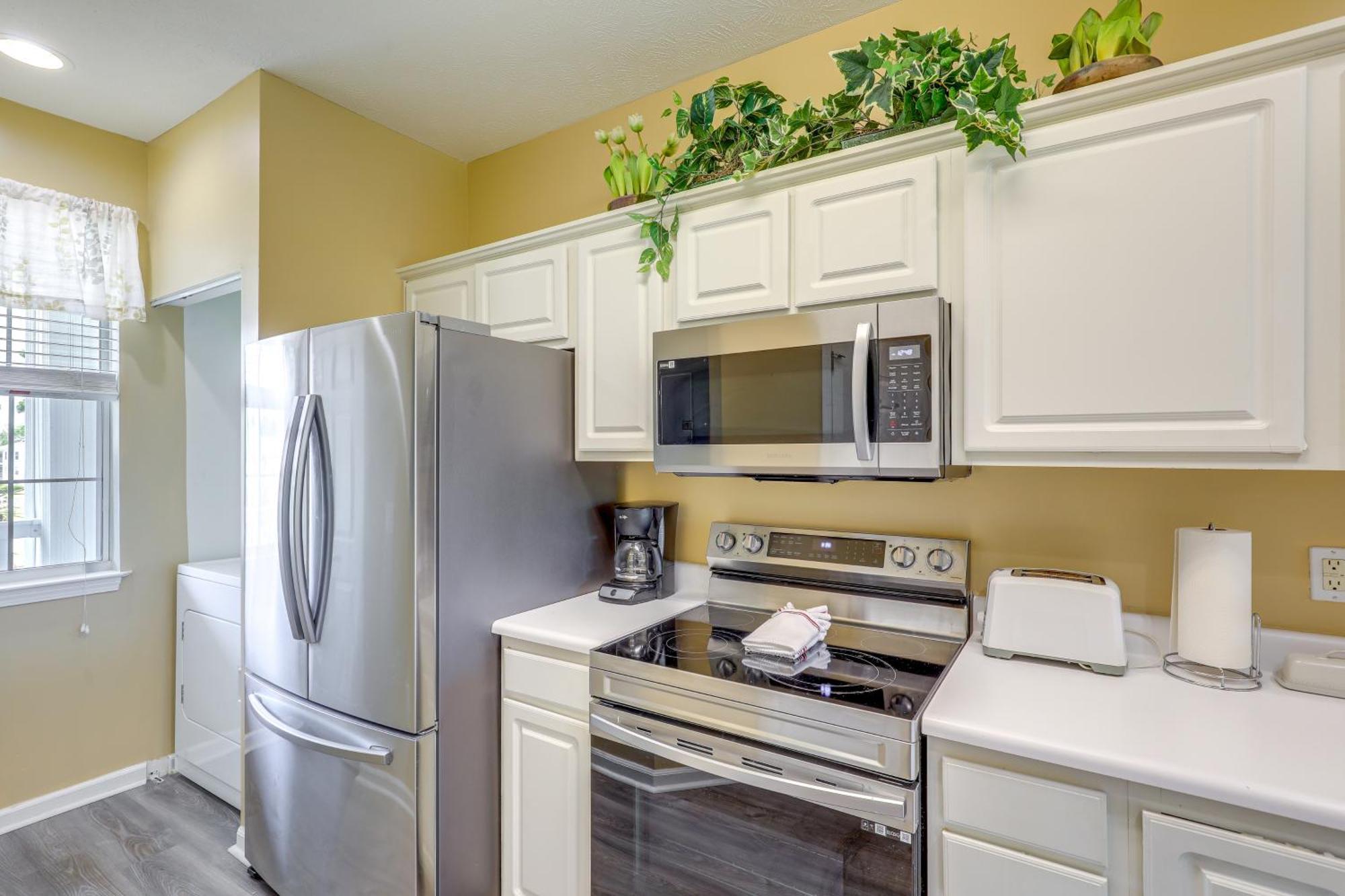 Apartment Bright Myrtle With Amenities!
