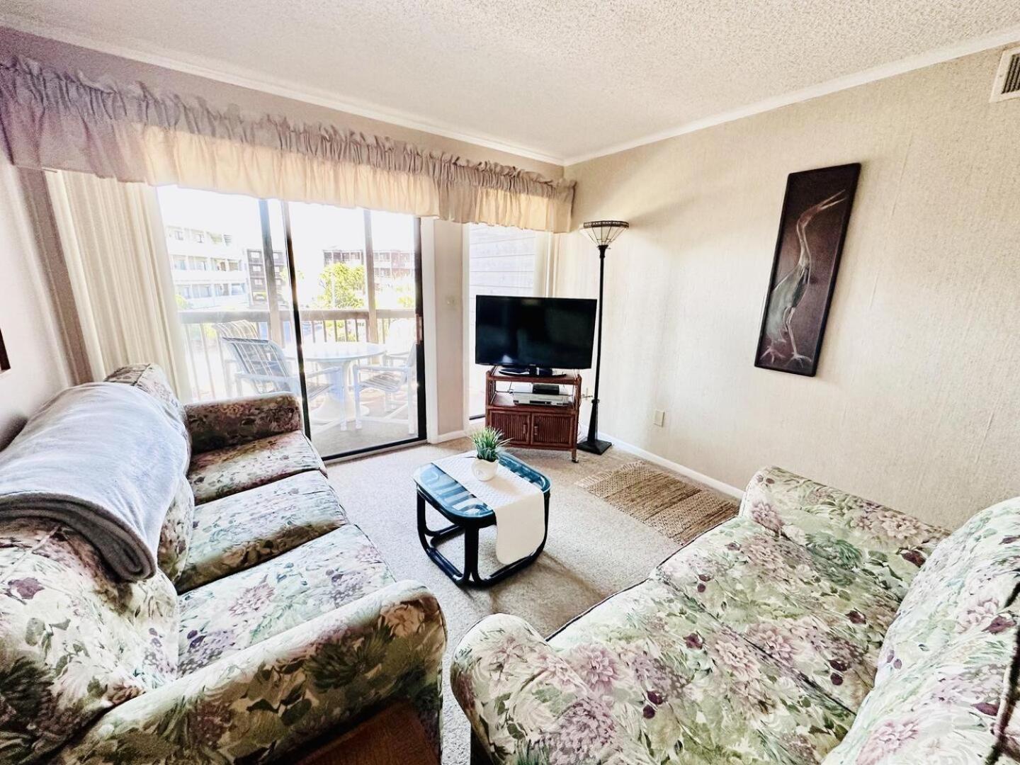 Apartment Tilghman And Racquet Club 242 *