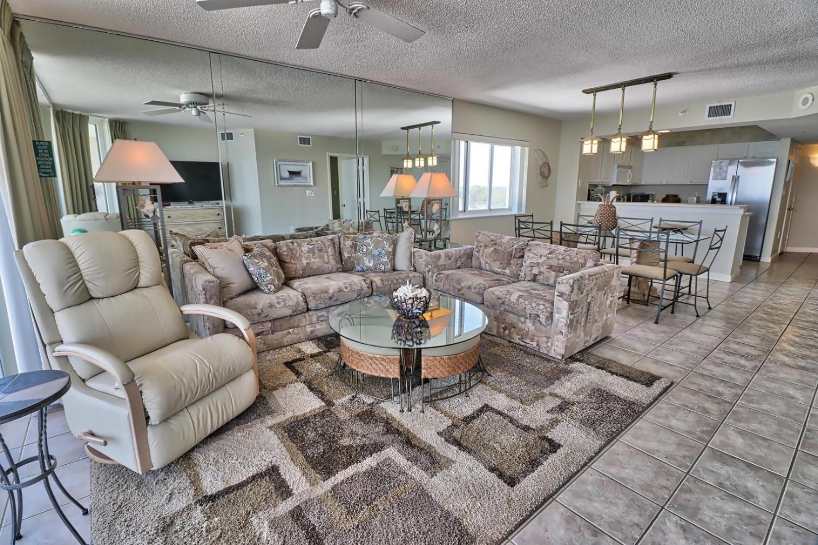 Luxurious, Oceanfront Condo, Spectacular Views, Beachfront, Wifi, Pools, Monthly * Myrtle Beach
