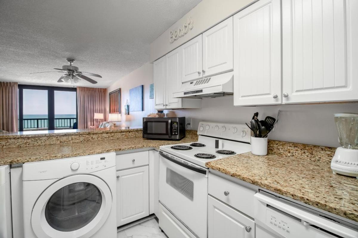 Seawinds, Oceanfront, 2 Bedroom , Indoor Pool, Hot Tub *