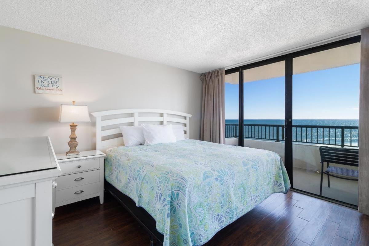 Seawinds, Oceanfront, 2 Bedroom , Indoor Pool, Hot Tub Myrtle Beach