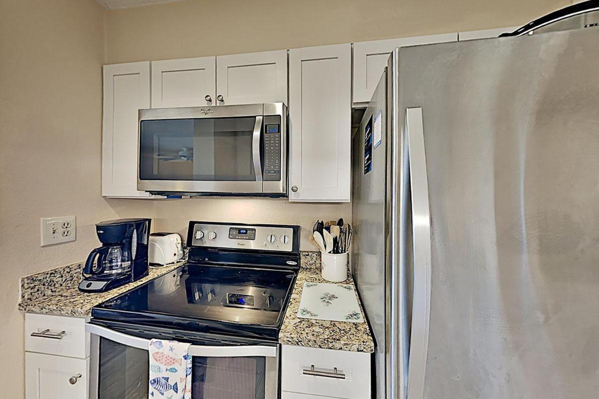 Full Kitchen Outdoor Pool Comfortable Holiday home Myrtle Beach