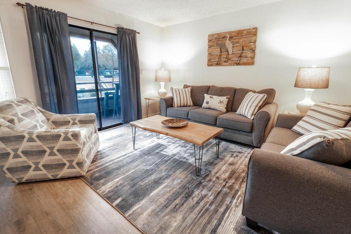 Marsh View With An Indoor Pool Hot Tub Holiday home *
