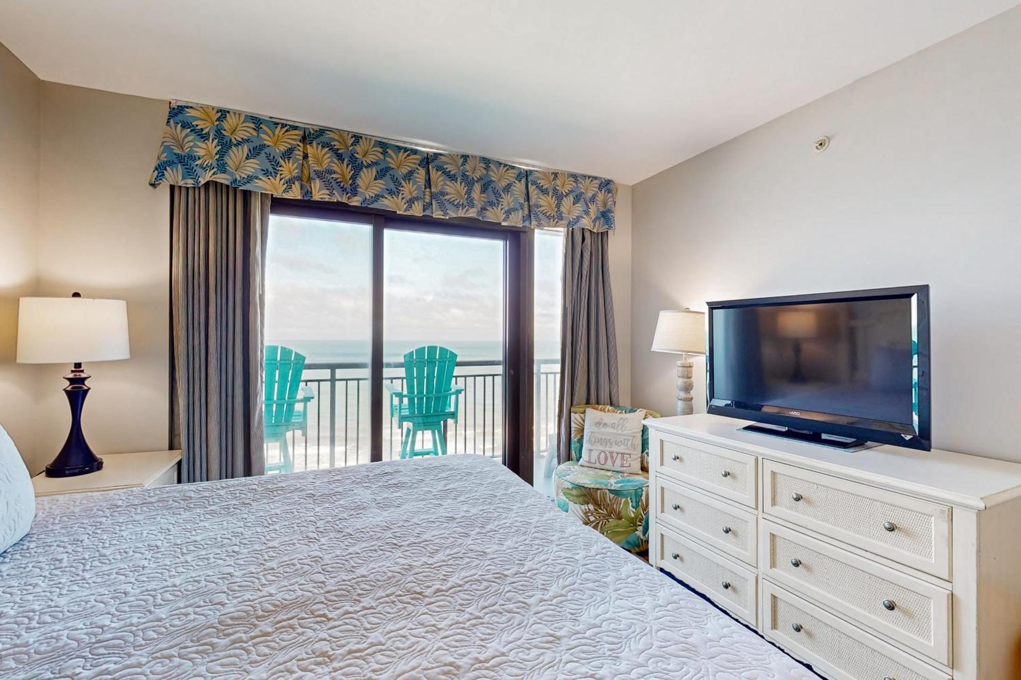 Caribbean And 1107 Apartment