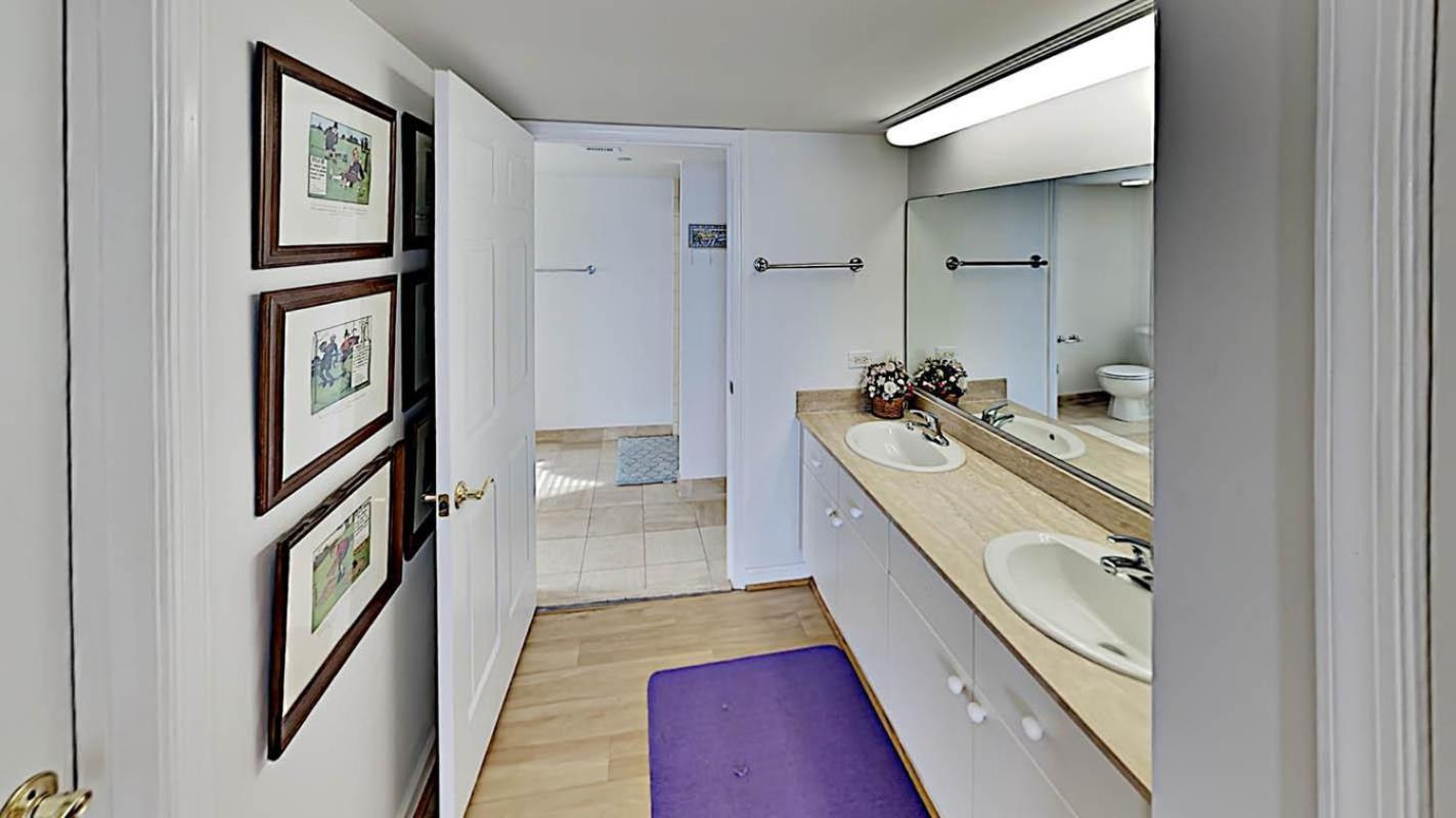 Holiday home Sunny On 145 Acres With Trails & Indoor Pool *