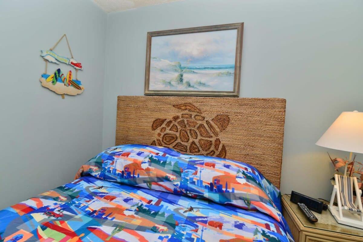 Holiday home The Pinnacle Oceanfront 2 Balconies Location