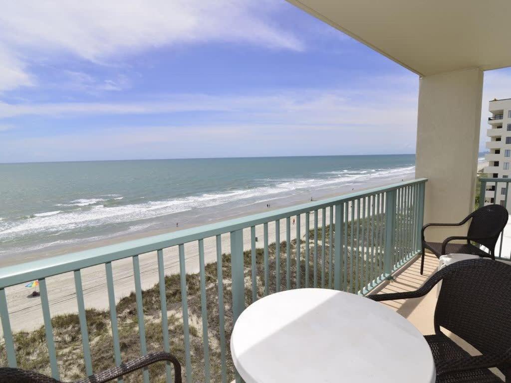 The Pinnacle Oceanfront 2 Balconies Location