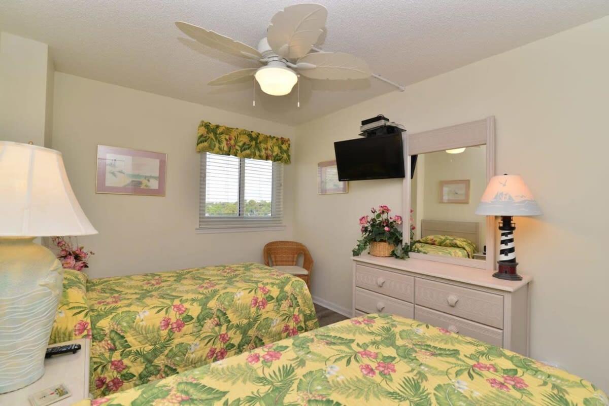 The Pinnacle Oceanfront 2 Balconies Location *