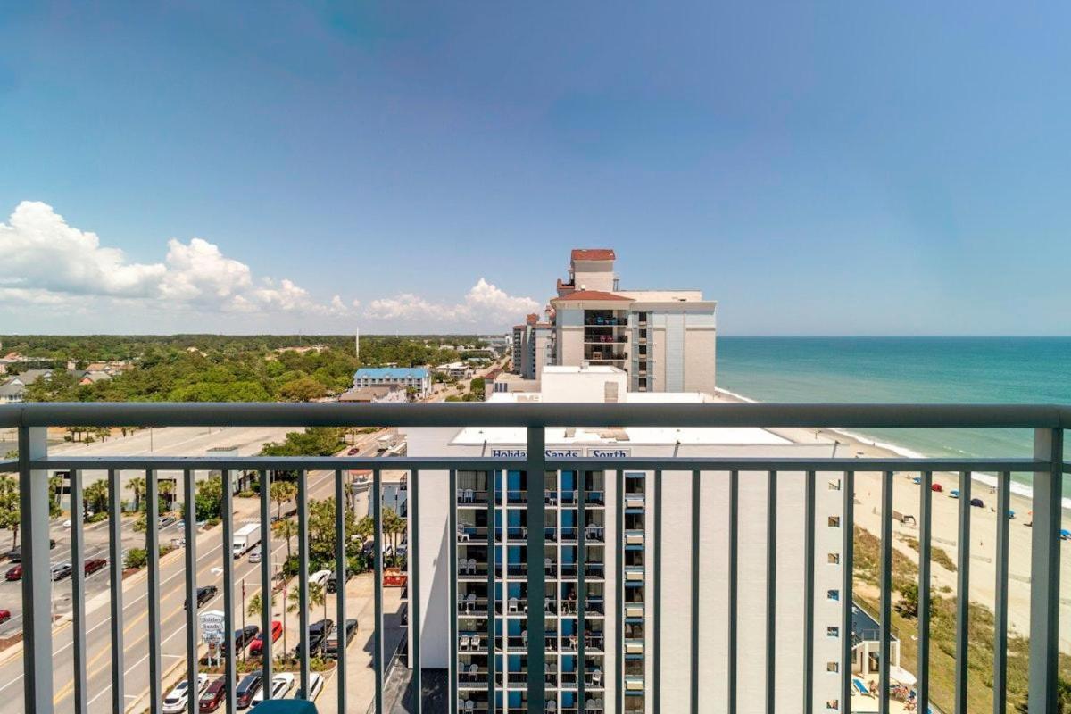 Family Friendly Ocean View Condo, Beachfront Building, Pool And Wifi Included, M Myrtle Beach