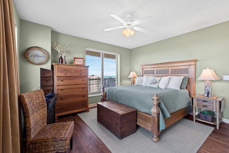 Holiday home Luxurious Beautifully Decorated Ocean View In Beachfront Building Myrtle Beach