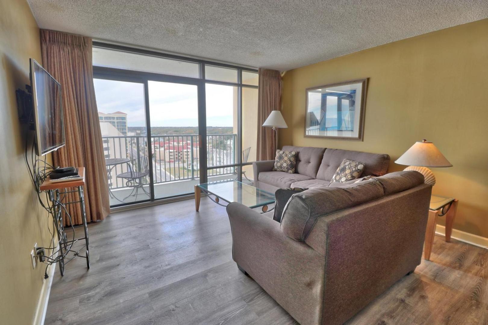 Ocean View Condo, Pool, Beach Access, Wifi Included, Monthly Winter * Myrtle Beach