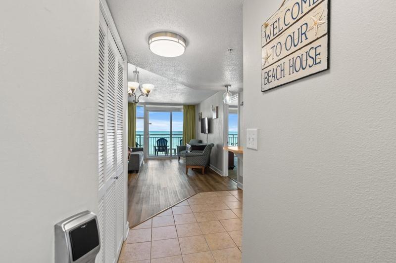 Holiday home New Holiday Sands 511 Pools, Wifi, 2br Oceanfront