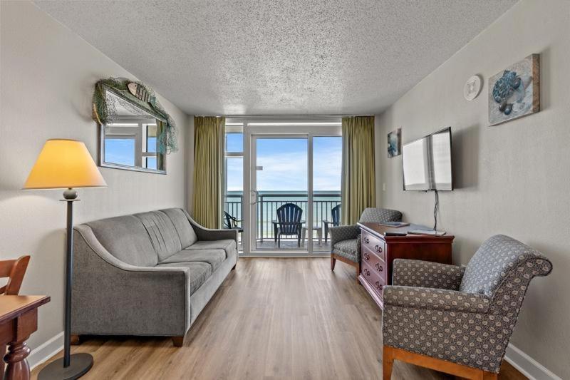 New Holiday Sands 511 Pools, Wifi, 2br Oceanfront