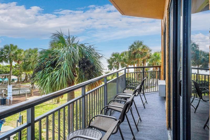 Beautiful, Beachy Decor, Ocean View, Breathtaking Holiday home