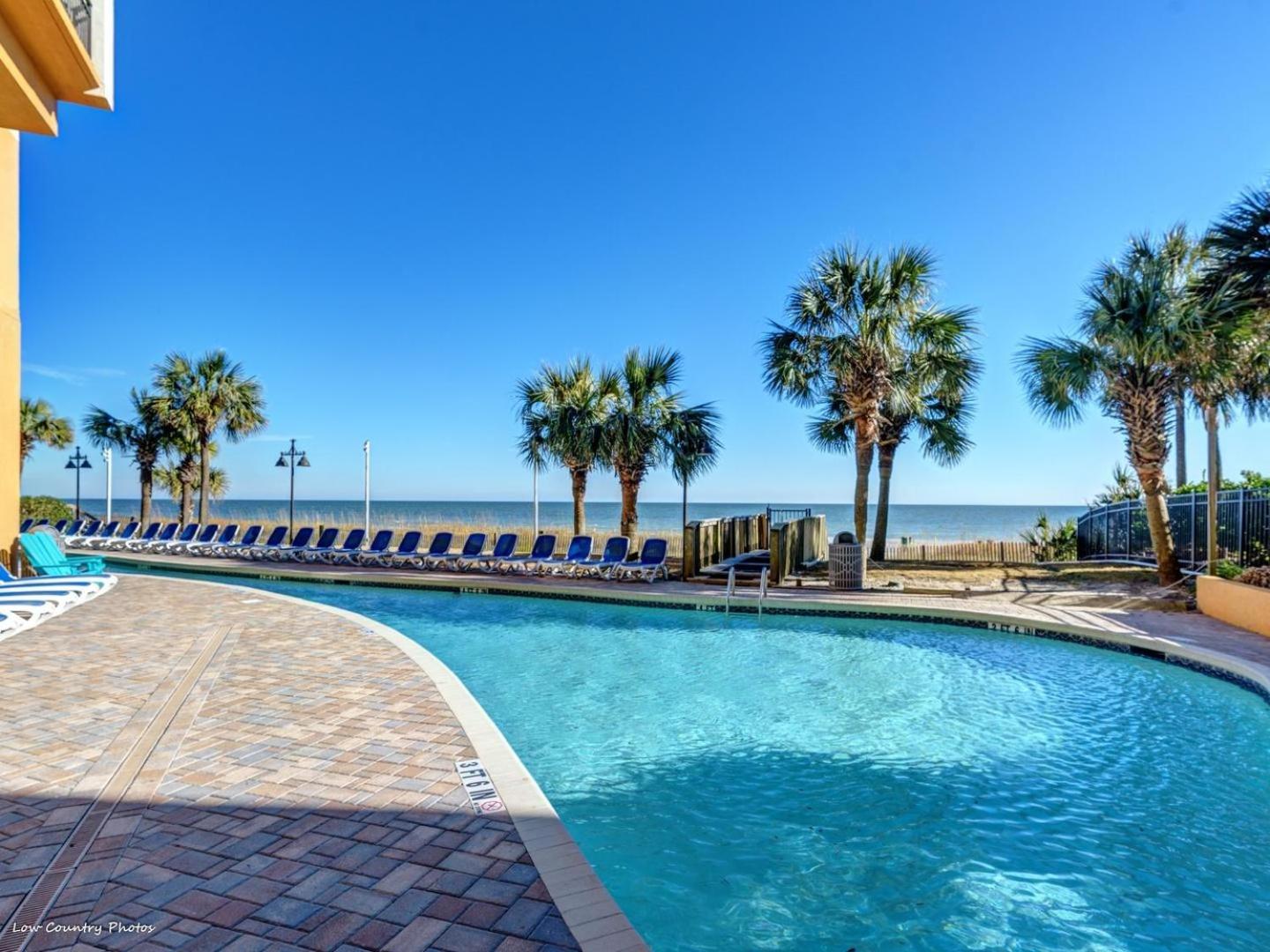Holiday home Enticing Ocean View Located On The Blvd, Wifi Included, Monthly Winter Ren *