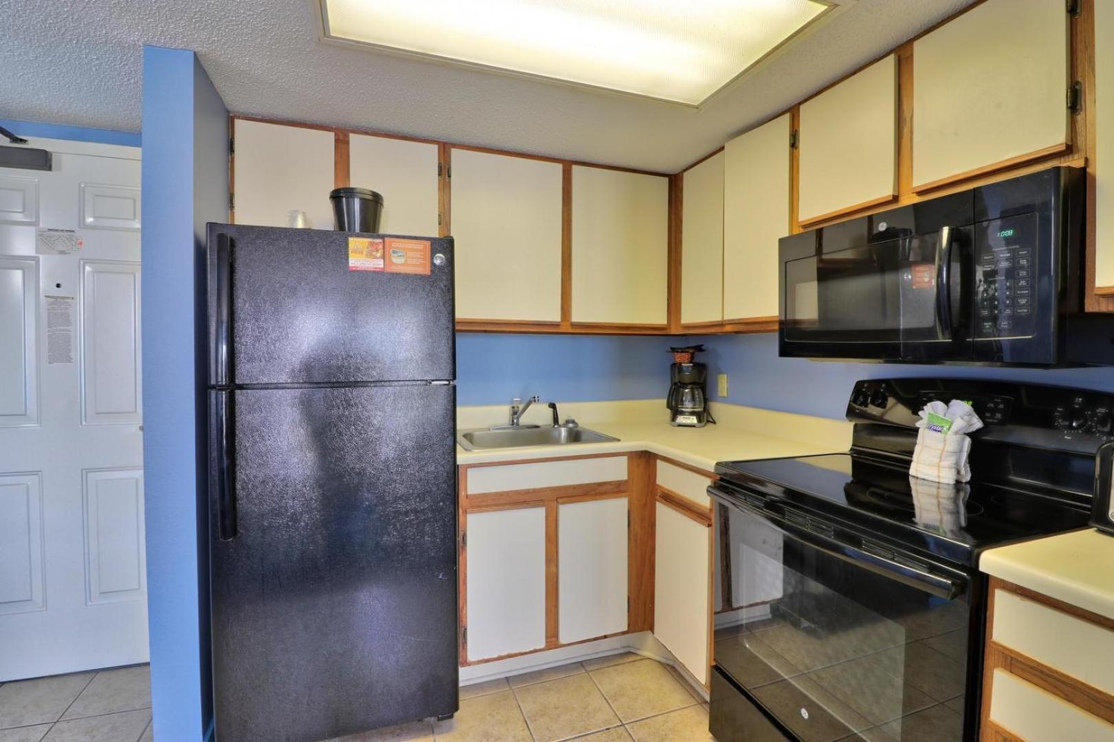 Enticing Ocean View Located On The Blvd, Wifi Included, Monthly Winter Ren *