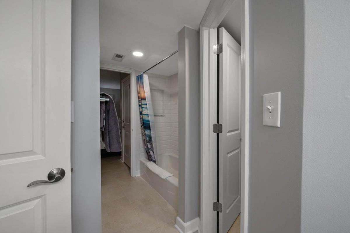 Holiday home Ocean View Condo, Beach Access, Pools, Views Myrtle Beach