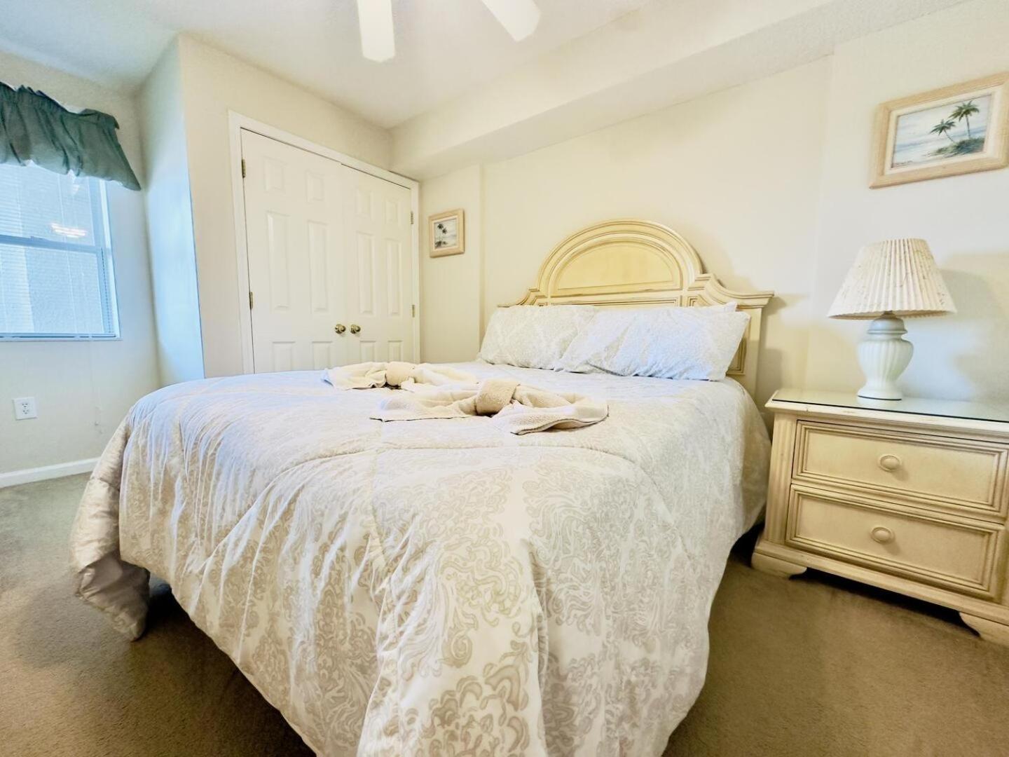 Ashworth 1604 Apartment *