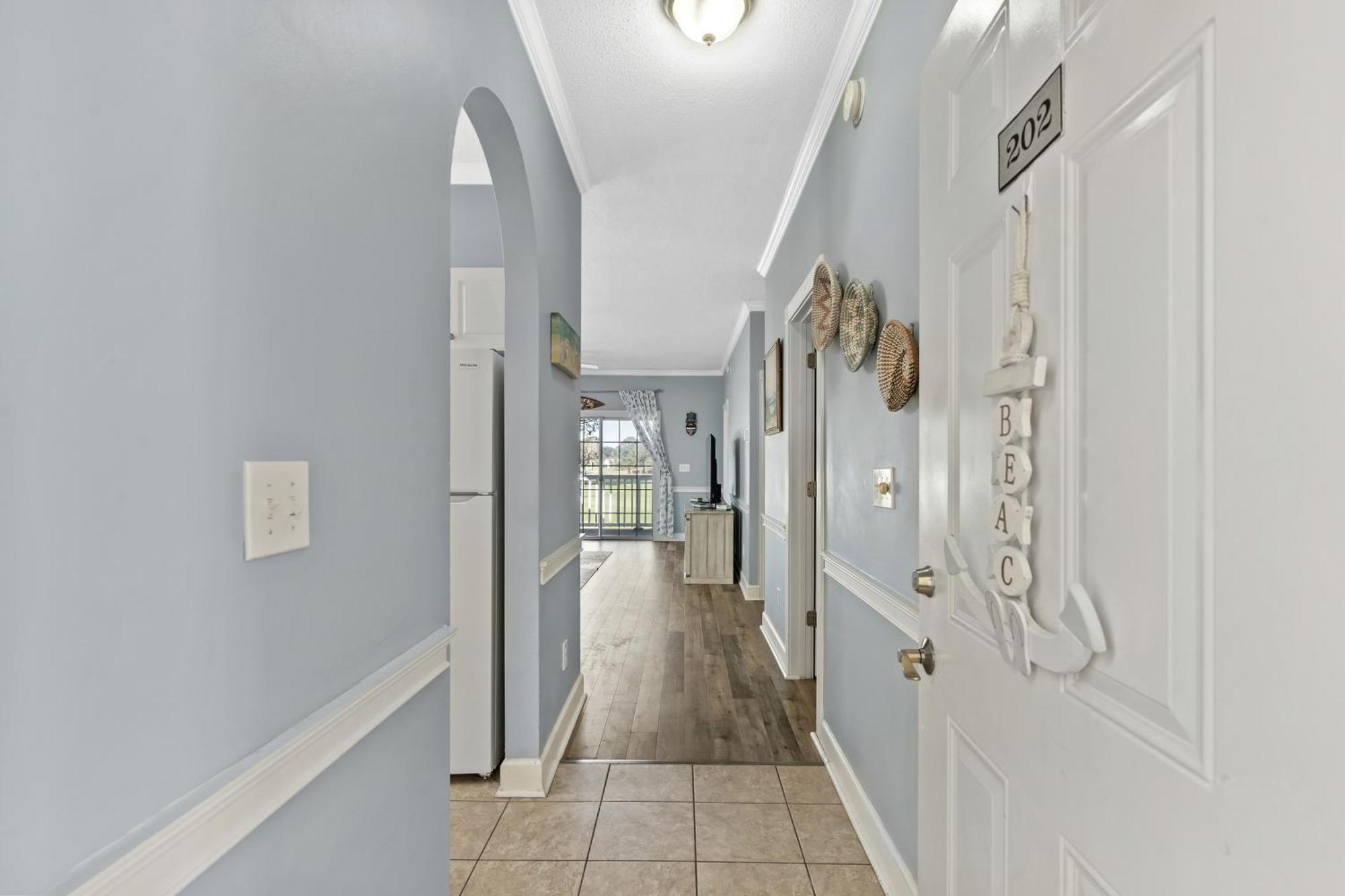Impeccable Golf View- 4 Bds- Pools - Near Broadway Myrtle Beach