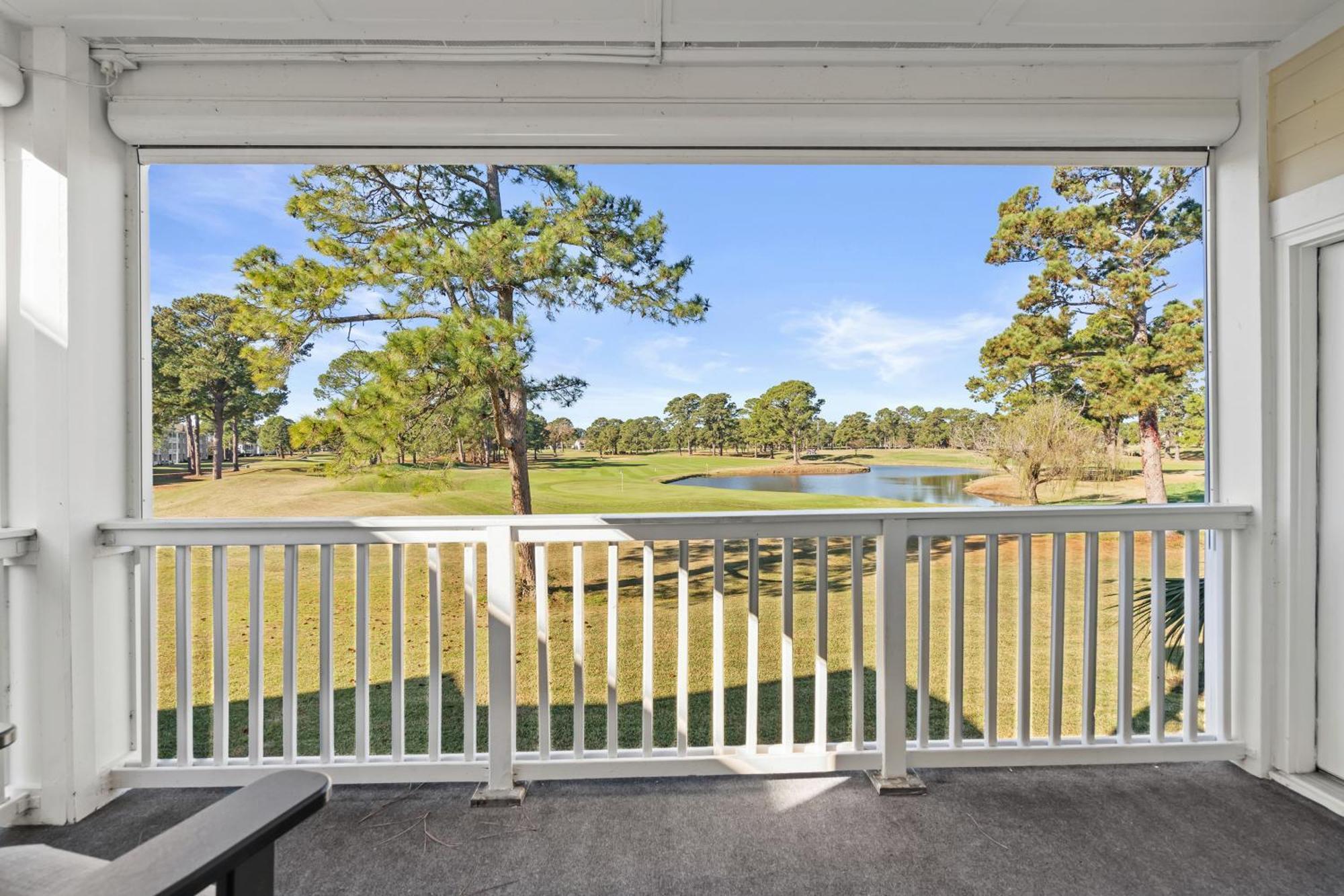 Impeccable Golf View- 4 Bds- Pools - Near Broadway