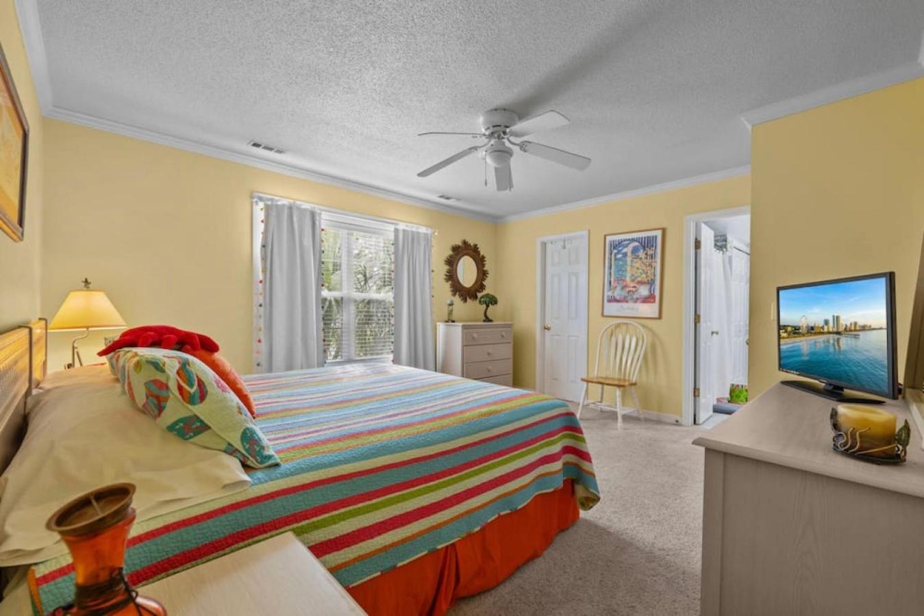 Spacious Wh Cottage- 6 Bds- Pool- Block 2 By Mybeach Vacation Myrtle Beach