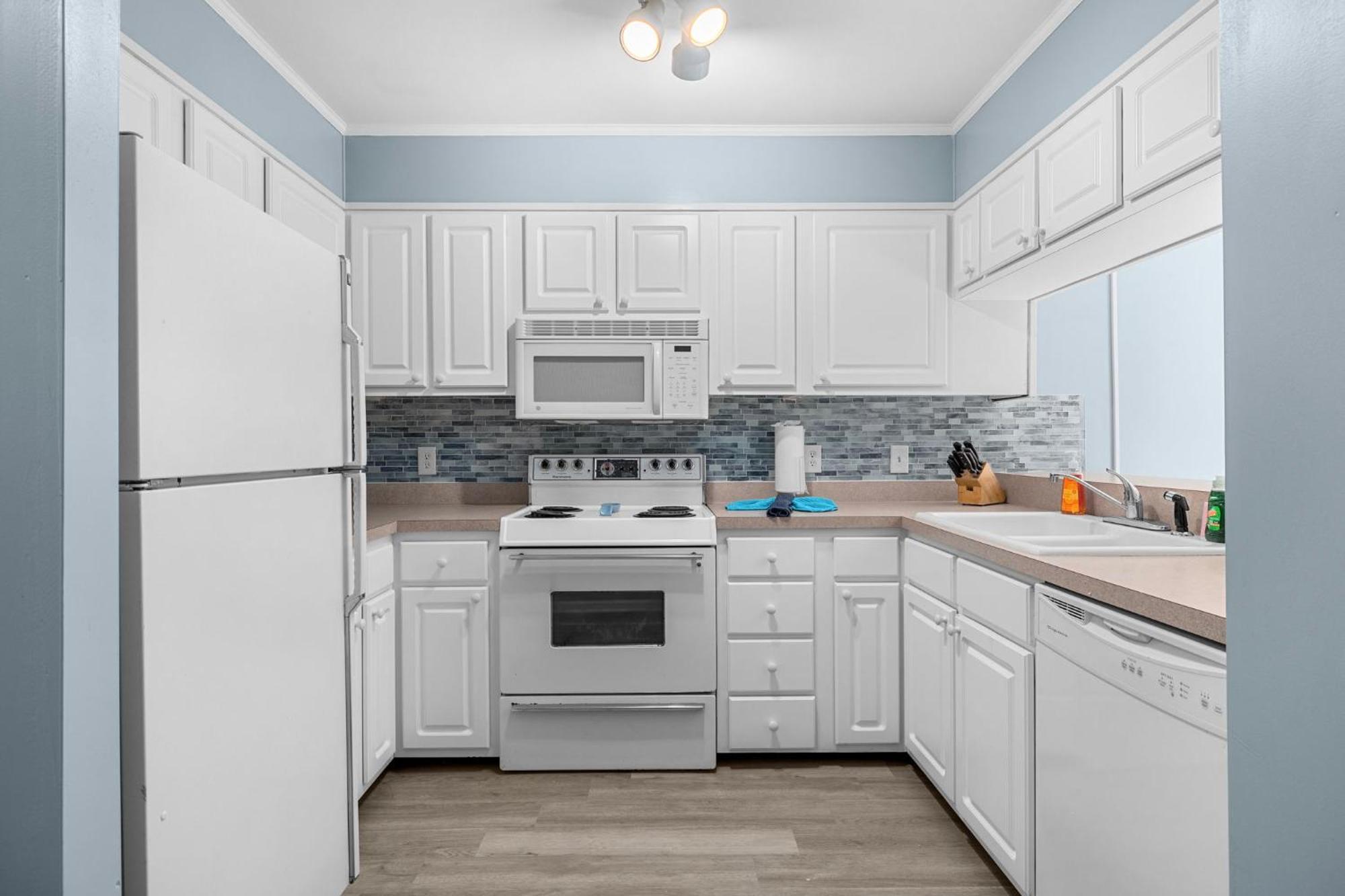 Seaside Splendor Apartment *