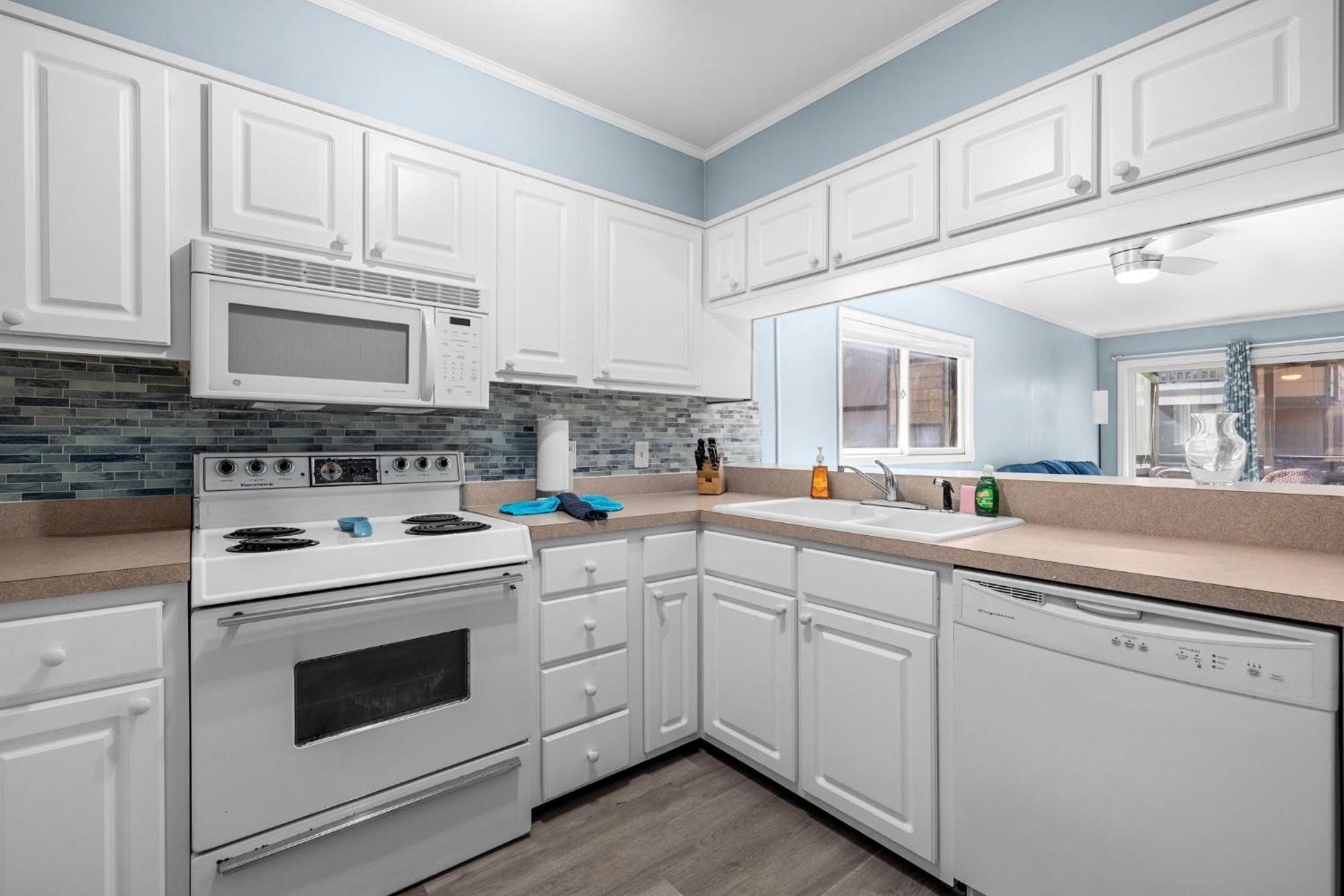 Seaside Splendor Apartment Myrtle Beach