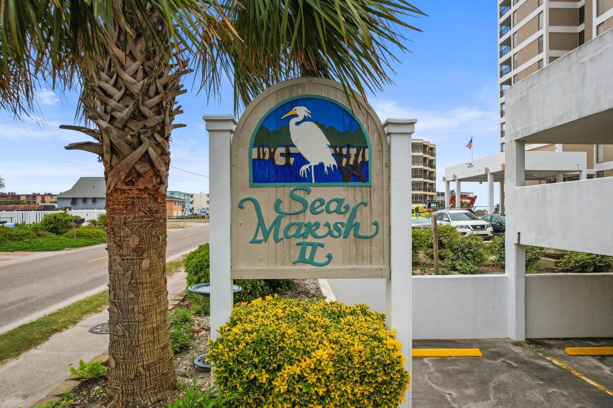 Luxurious Beachfront At Sea Marsh Ii *