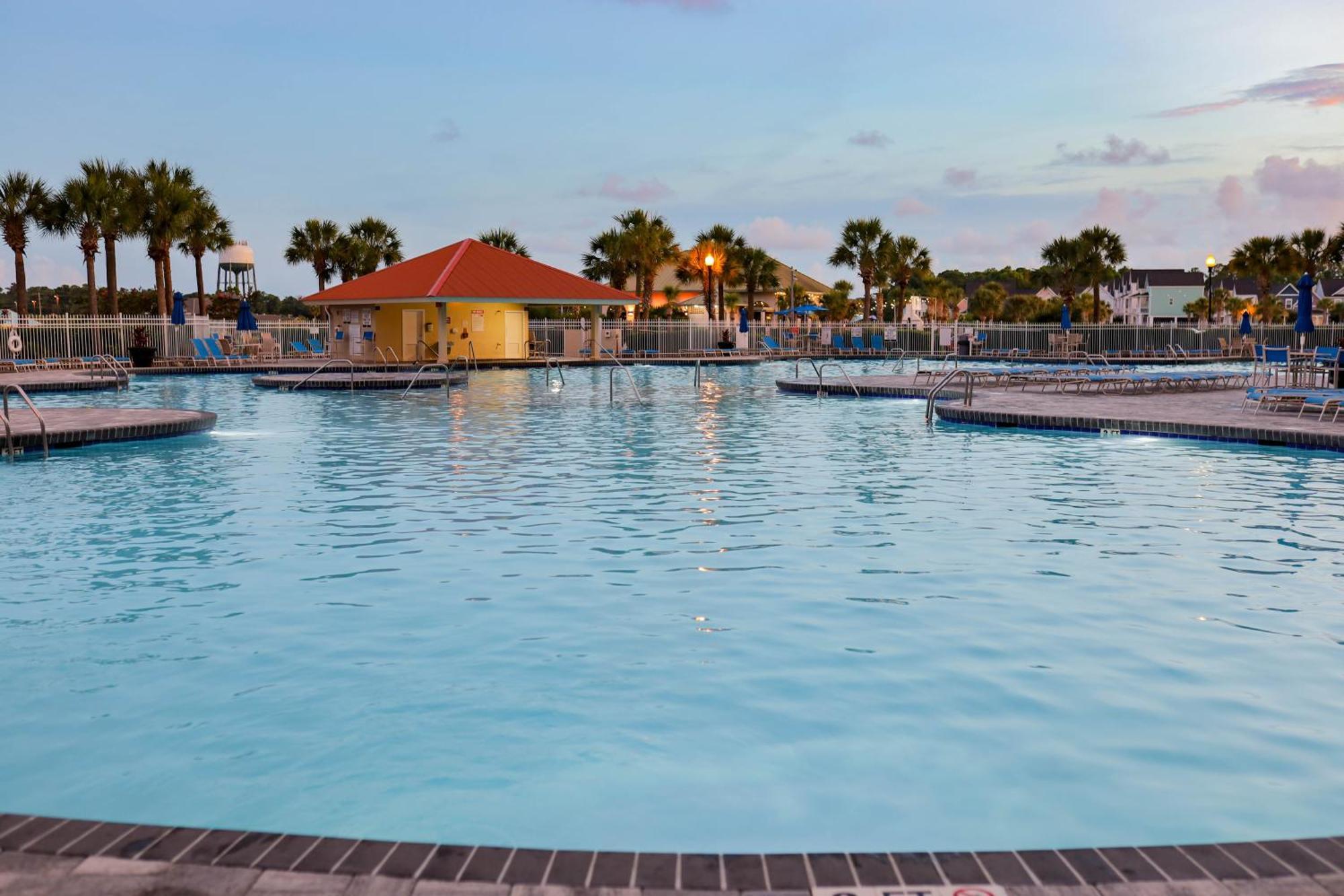 Waterway Suite! 1050sqft, Ground Floor, Huge Pool! Myrtle Beach